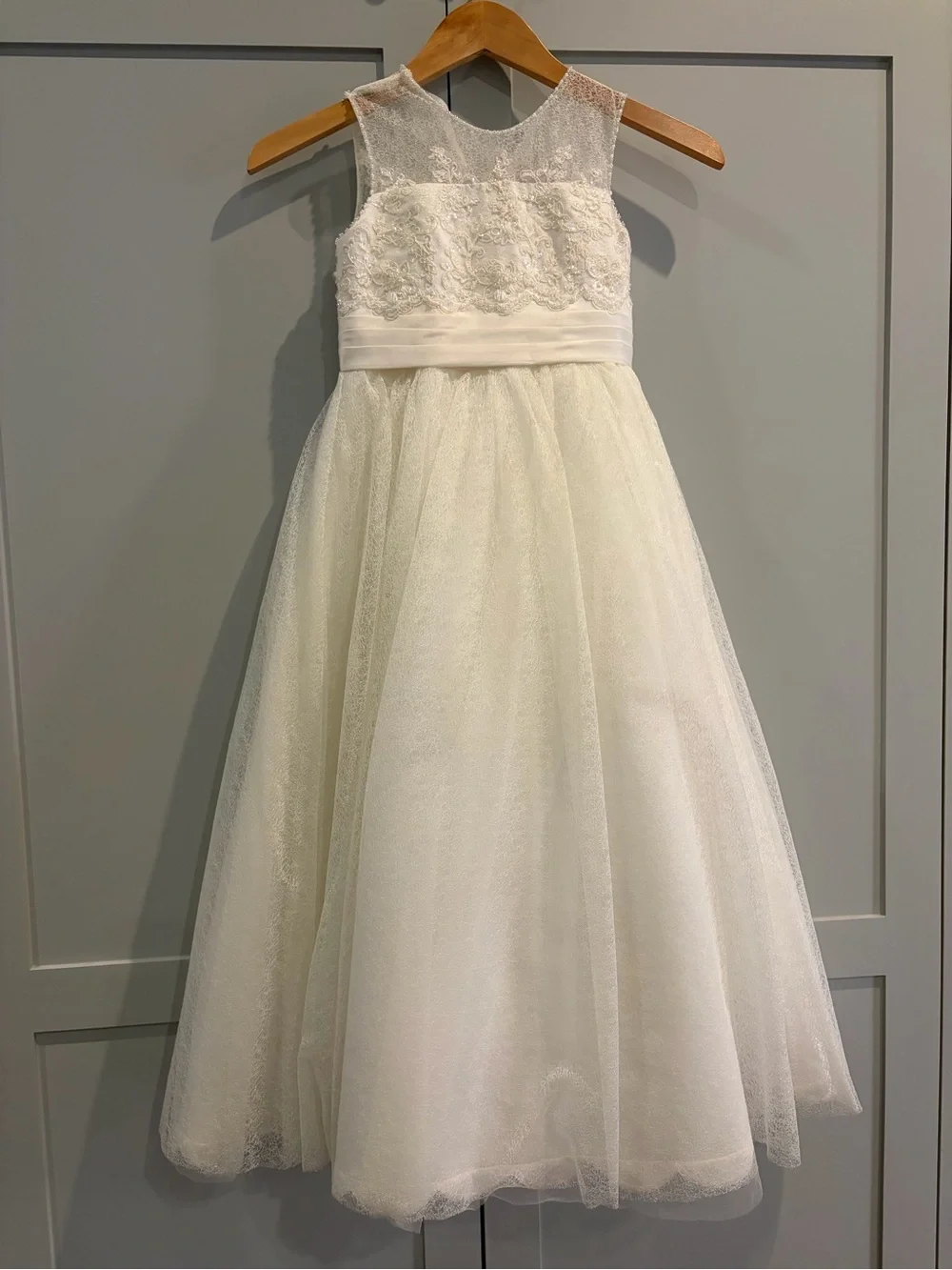 Ivory Lace Tulle Girls Party Dress